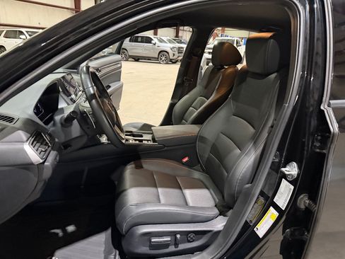 Used 2022 Honda Accord Sport image 14