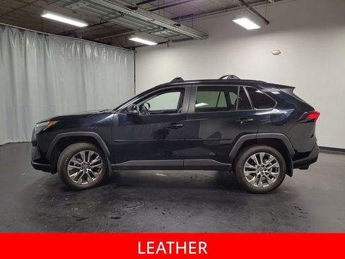Used 2023 Toyota RAV4 XLE Premium AWD/4WD image 5