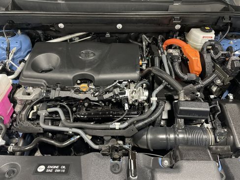 Used 2022 Toyota RAV4 XSE image 16