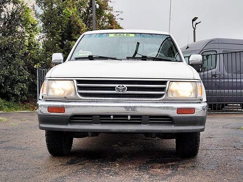 Used 1998 Toyota T100 SR5 image 5