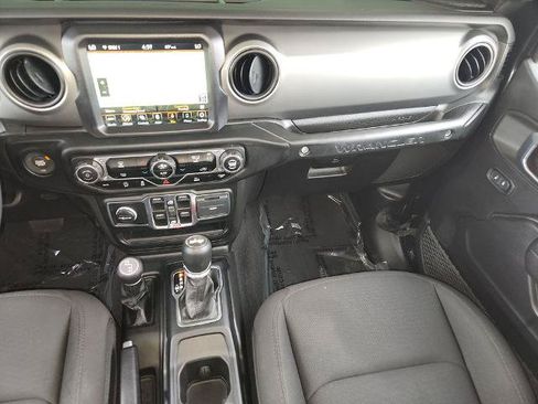 Used 2023 Jeep Wrangler Unlimited Sport w/ Sun And Sound Package AWD/4WD image 18