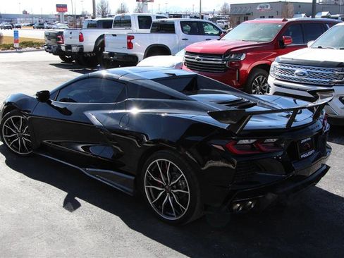 Used 2023 Chevrolet Corvette Stingray Premium Conv w/ Z51 Performance Package image 14