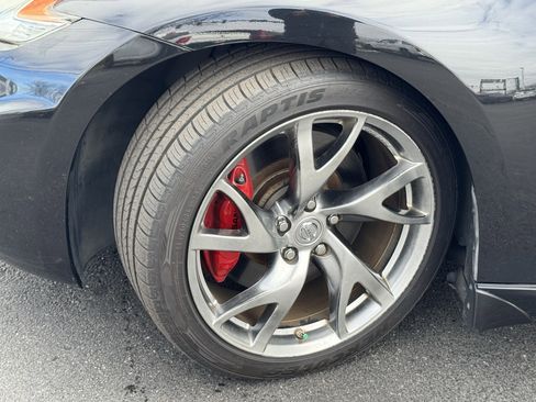 Used 2014 Nissan 370Z Touring w/ Sport Package image 36