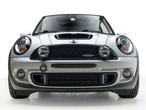 Used 2013 MINI Cooper S FWD image 6