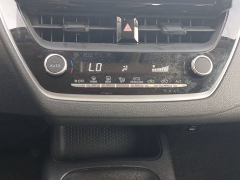 Used 2024 Toyota Corolla LE FWD image 4