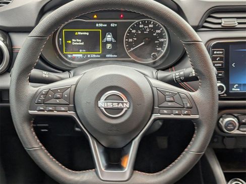 Certified 2025 Nissan Versa SR w/ Trunk Package image 11