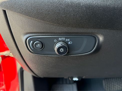 Used 2024 Chevrolet Equinox RS AWD/4WD image 23
