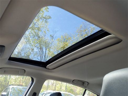 New 2025 Nissan Altima 2.5 SR w/ SR Premium Package image 27