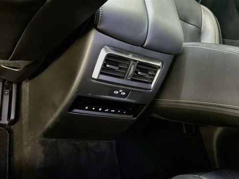 Used 2024 MAZDA CX-90 Plug-In Hybrid w/ Preferred AWD/4WD image 29