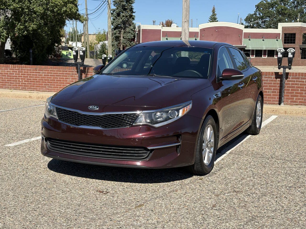 Used 2018 Kia Optima LX FWD image 4