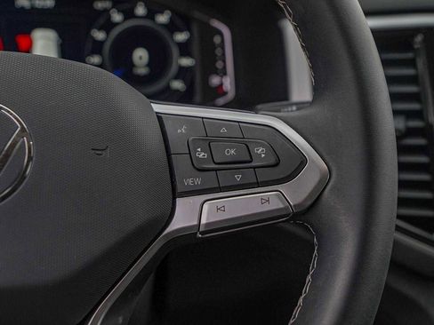 Used 2022 Volkswagen Atlas SE w/ Panoramic Sunroof Package image 14