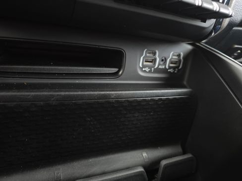 Used 2021 RAM 1500 Big Horn image 34