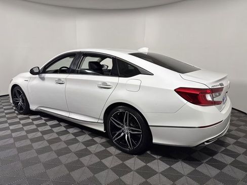 Used 2022 Honda Accord Touring image 5