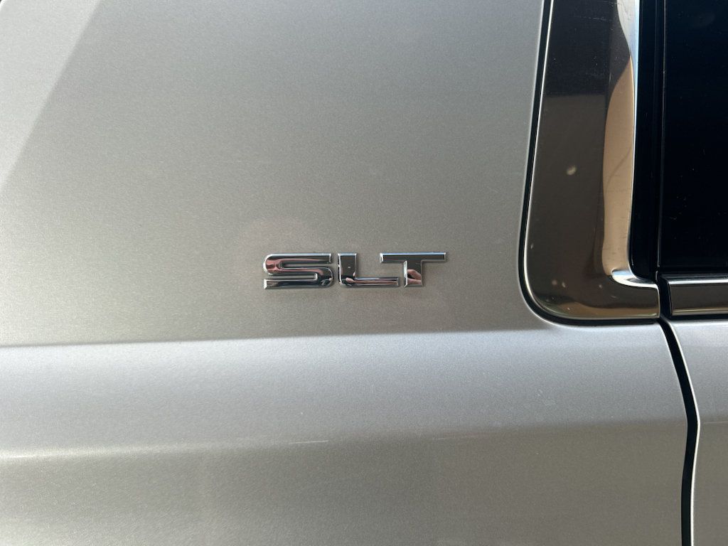 Used 2016 GMC Yukon XL SLT RWD image 16