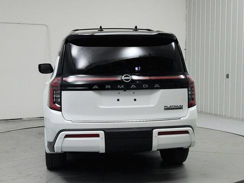 Used 2025 Nissan Armada Platinum Reserve AWD/4WD image 6