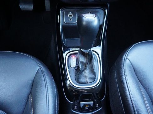 Used 2018 Jeep Compass Limited w/ Navigation Group image 16