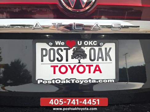 Used 2024 Volkswagen Atlas SE FWD image 9