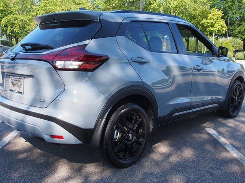 Used 2024 Nissan Kicks SR FWD image 7