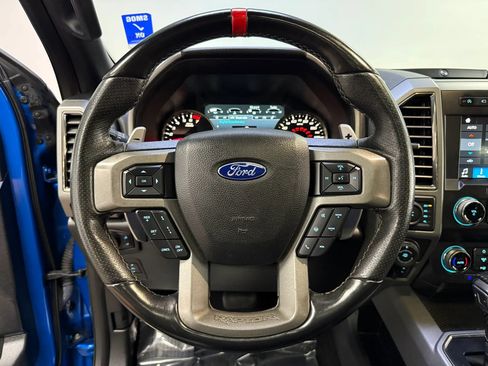 Used 2019 Ford F150 Raptor w/ Equipment Group 802A Luxury AWD/4WD image 22