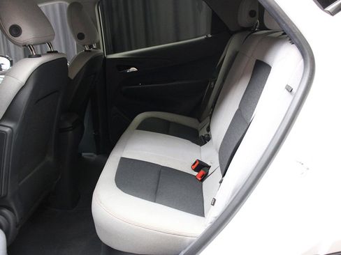 Used 2020 Chevrolet Bolt LT image 31