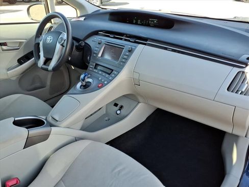 Used 2013 Toyota Prius Three image 14