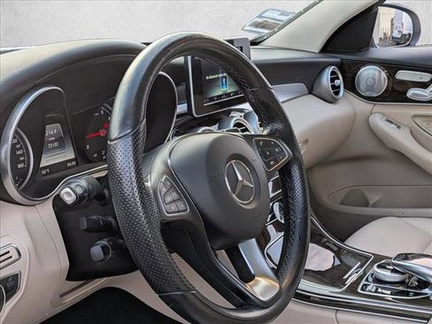 Used 2015 Mercedes-Benz C 300 Sedan image 9