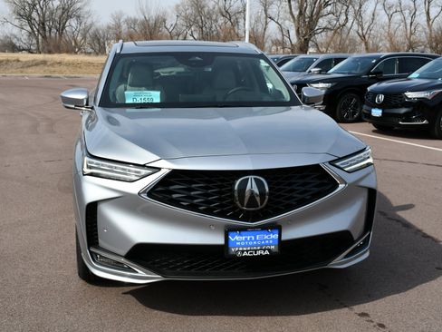 New 2026 Acura MDX SH-AWD w/ Advance Package image 3