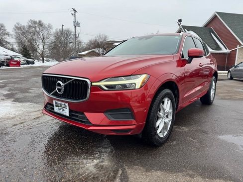 Used 2019 Volvo XC60 T5 Momentum w/ Protection Package Premier AWD/4WD image 15