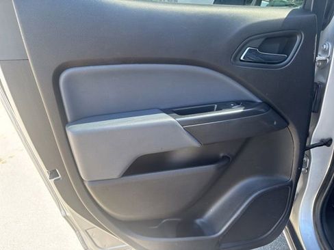 Used 2016 Chevrolet Colorado Z71 AWD/4WD image 27