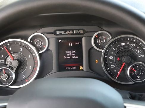 New 2025 RAM 2500 Tradesman image 28