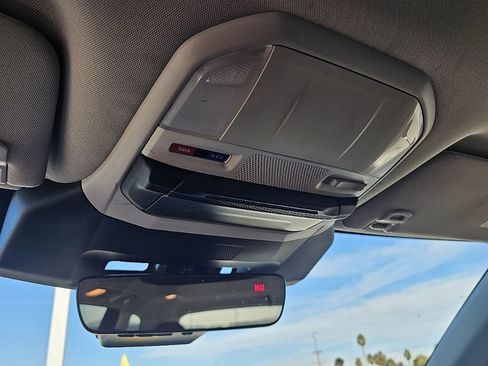 Certified 2024 Subaru Ascent Premium w/ Convenience Package image 29