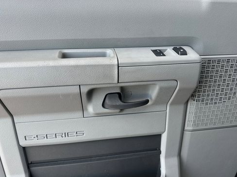 New 2026 Ford E-350 and Econoline 350 Super Duty w/ Power Equipment Group image 11