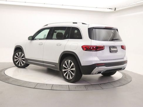 Certified 2022 Mercedes-Benz GLB 250 image 2