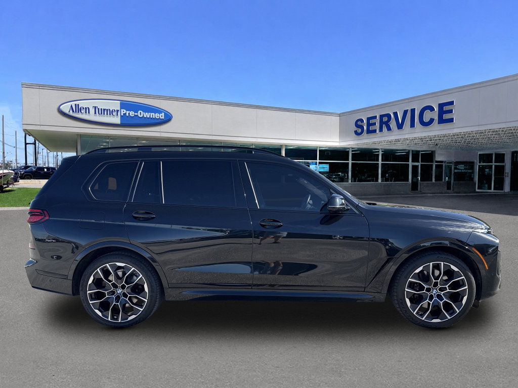Used 2024 BMW X7 xDrive40i w/ Executive Package AWD/4WD image 8