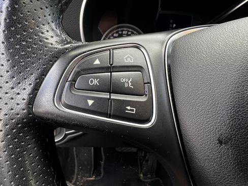 Used 2017 Mercedes-Benz C 300 4MATIC Cabriolet image 19