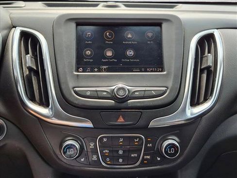 Used 2021 Chevrolet Equinox LT FWD image 11