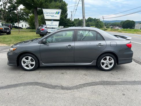 Used 2012 Toyota Corolla S FWD image 9