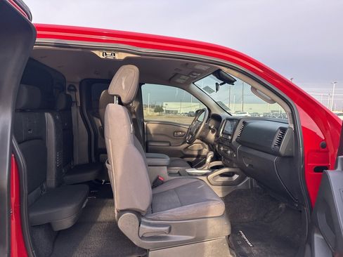 Used 2023 Nissan Frontier S w/ Technology Package image 25