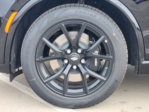 New 2026 Dodge Durango GT w/ Tow 'N Go Package image 9