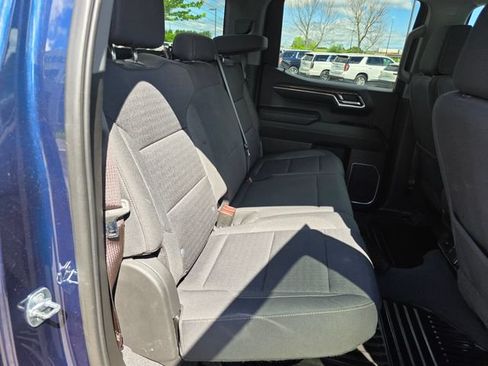 Used 2023 Chevrolet Silverado 1500 LT AWD/4WD image 14