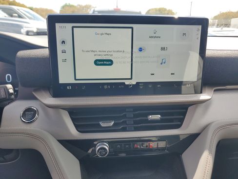 New 2026 Ford Explorer Active RWD image 17