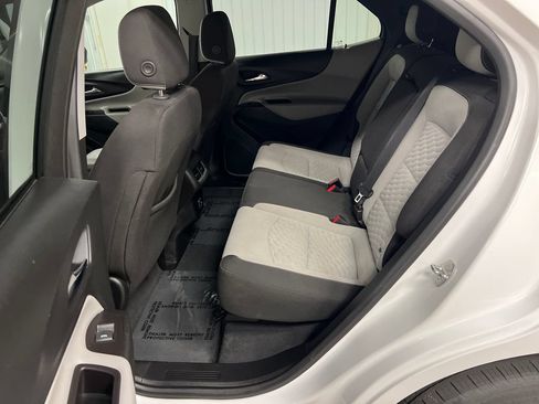 Used 2020 Chevrolet Equinox LT AWD/4WD image 14