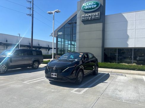 Used 2023 Nissan Ariya AWD image 1