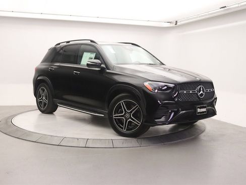New 2026 Mercedes-Benz GLE 450 4MATIC image 16