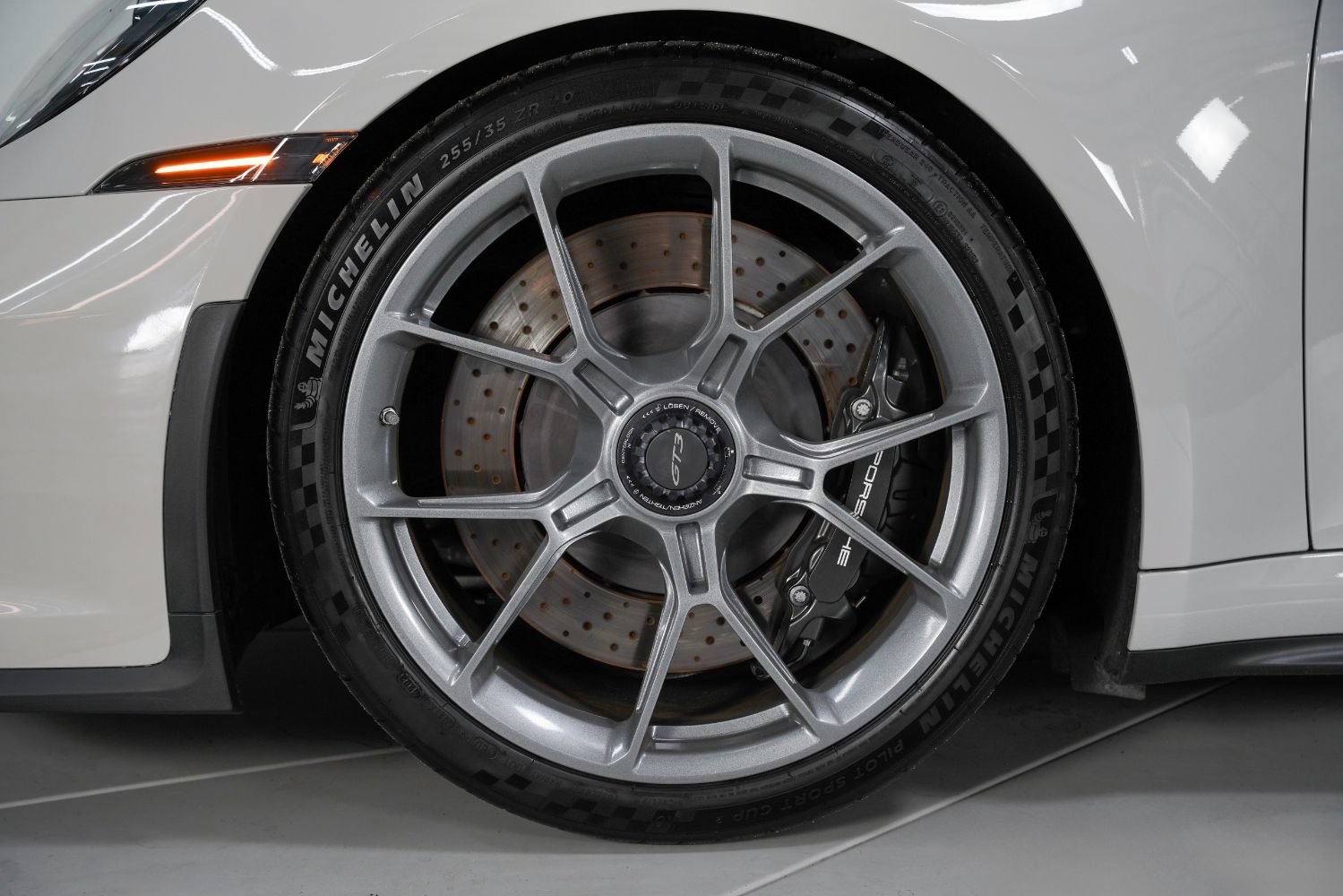 Used 2022 Porsche 911 GT3 RWD image 18