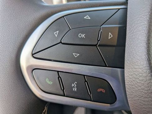 New 2026 Chrysler Voyager LX image 18