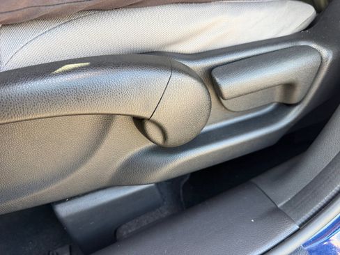 Used 2015 Honda CR-V LX image 14