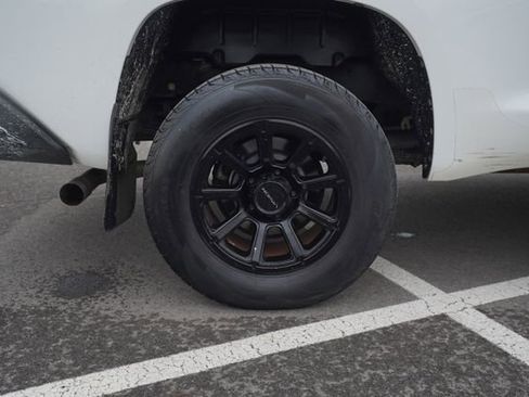 Used 2014 Toyota Tundra SR image 40