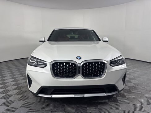 Certified 2023 BMW X4 xDrive30i w/ Premium Package image 2