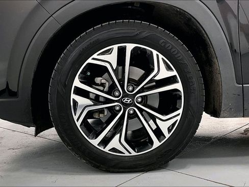 Used 2019 Hyundai Santa Fe Limited image 11